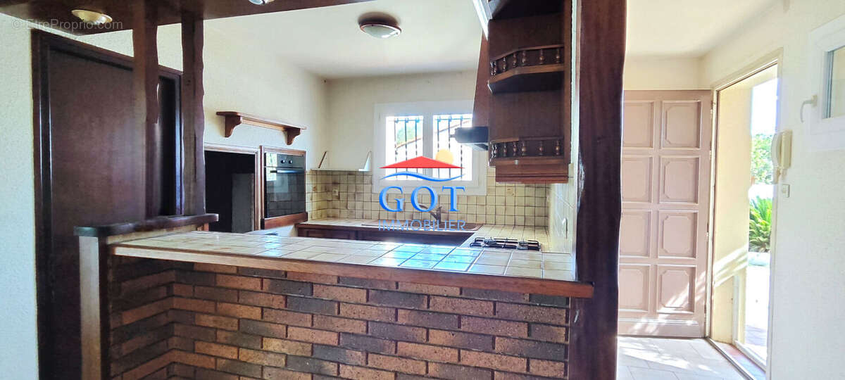 Maison à SAINT-HIPPOLYTE