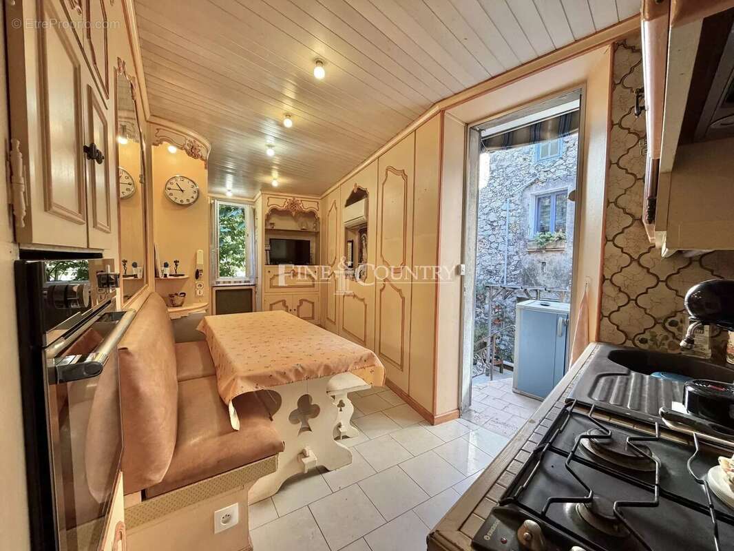 Vente immeuble à Le Cannet , à rénover. - photo 6
