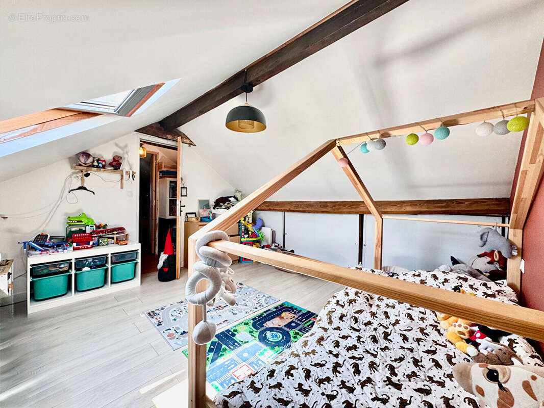 Appartement à NOISY-LE-SEC