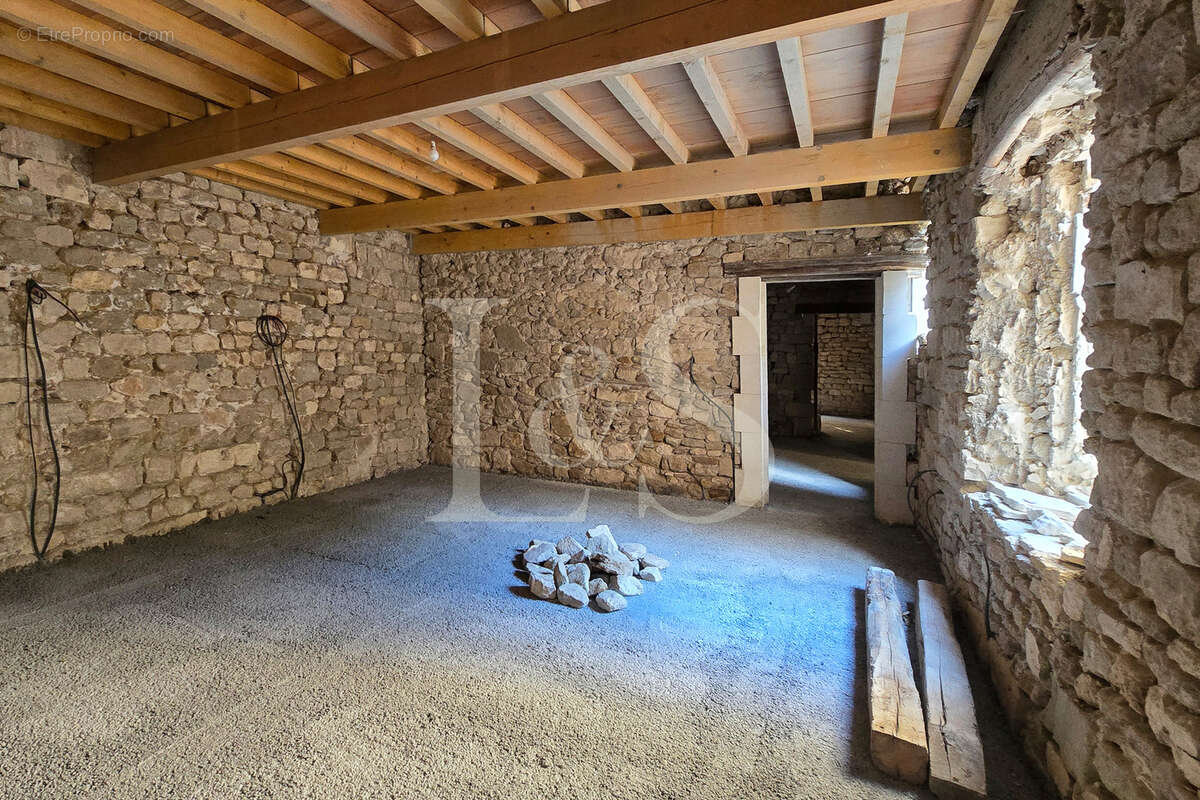 Maison seigneuriale du XIIᵉ siècle avec cour intérieure et terrasse panoramique - photo 7