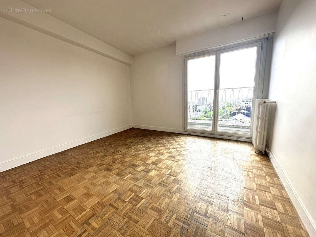 Appartement à ENGHIEN-LES-BAINS