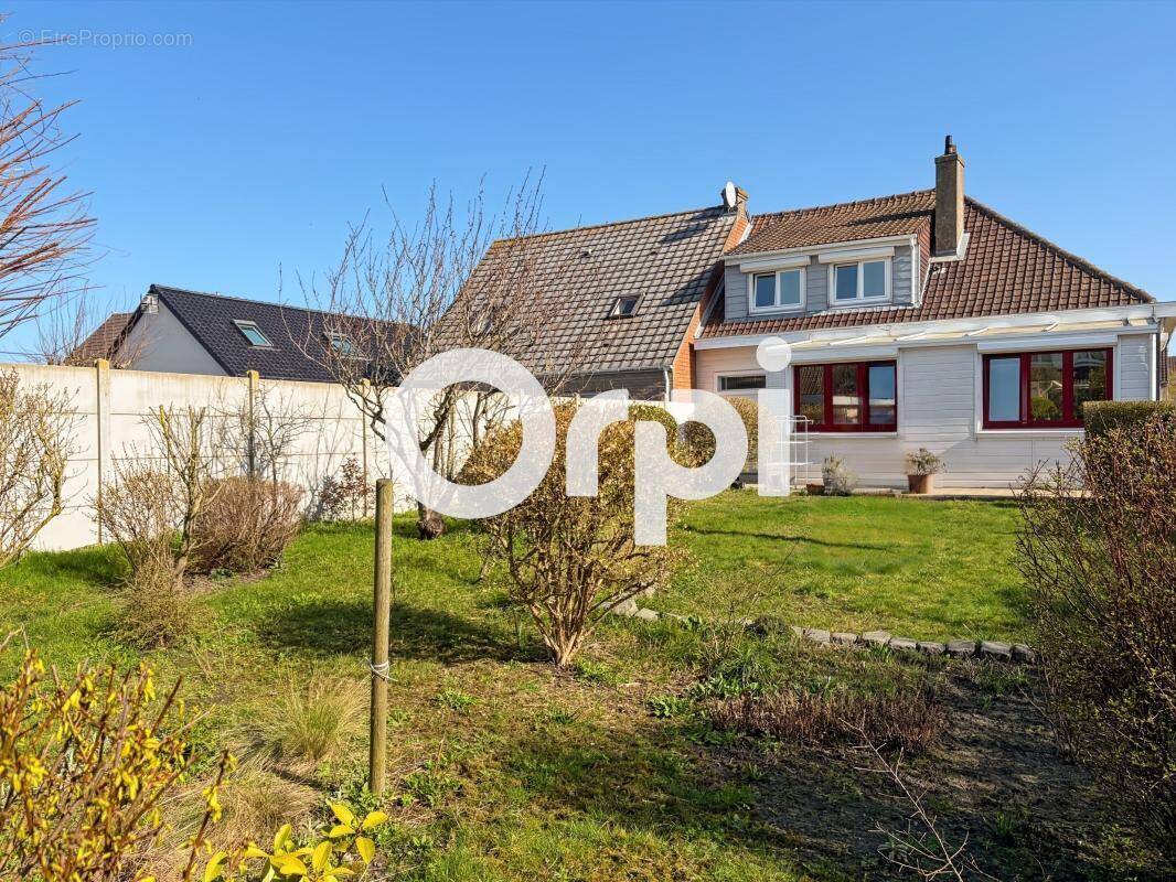 Maison à ZUYDCOOTE
