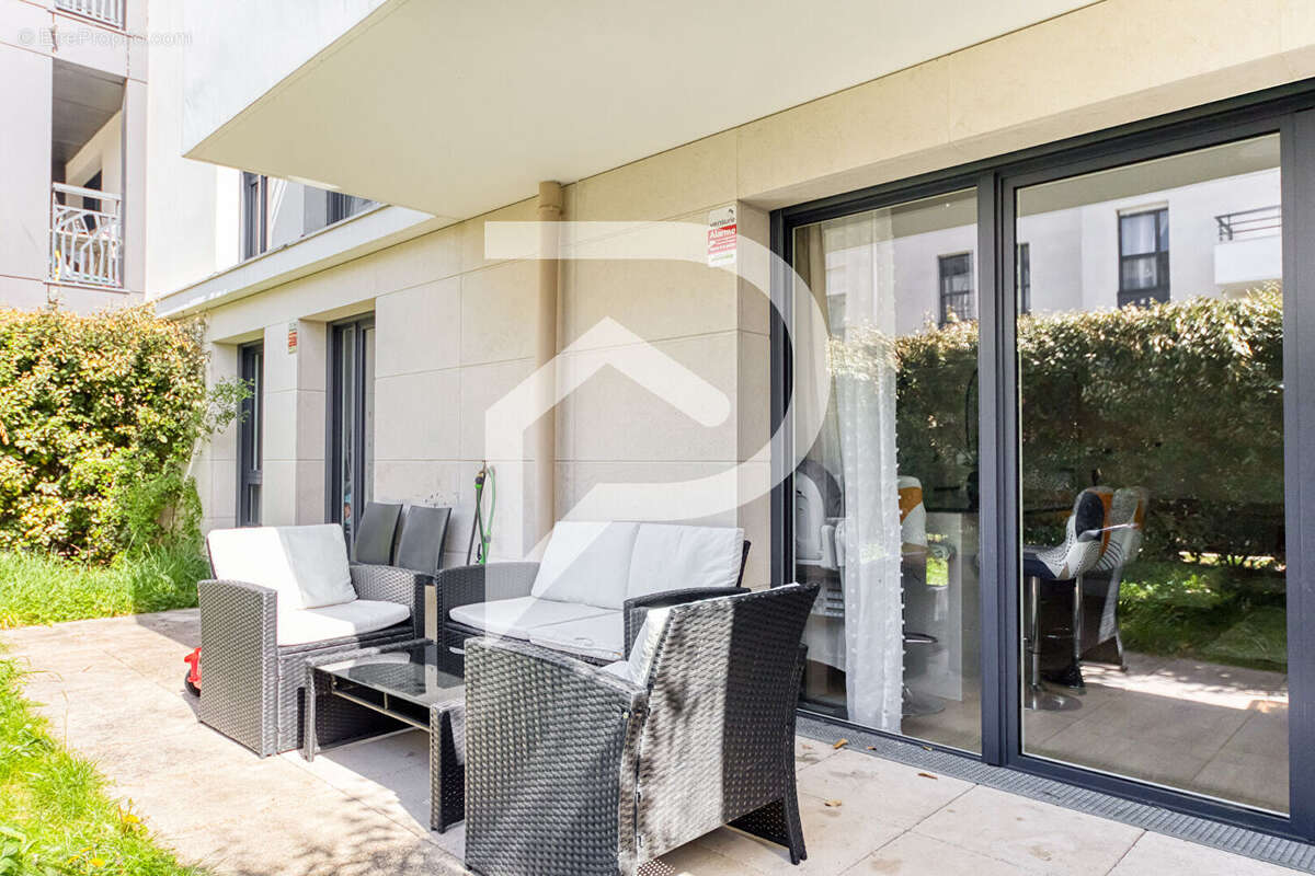 Appartement à COLOMBES