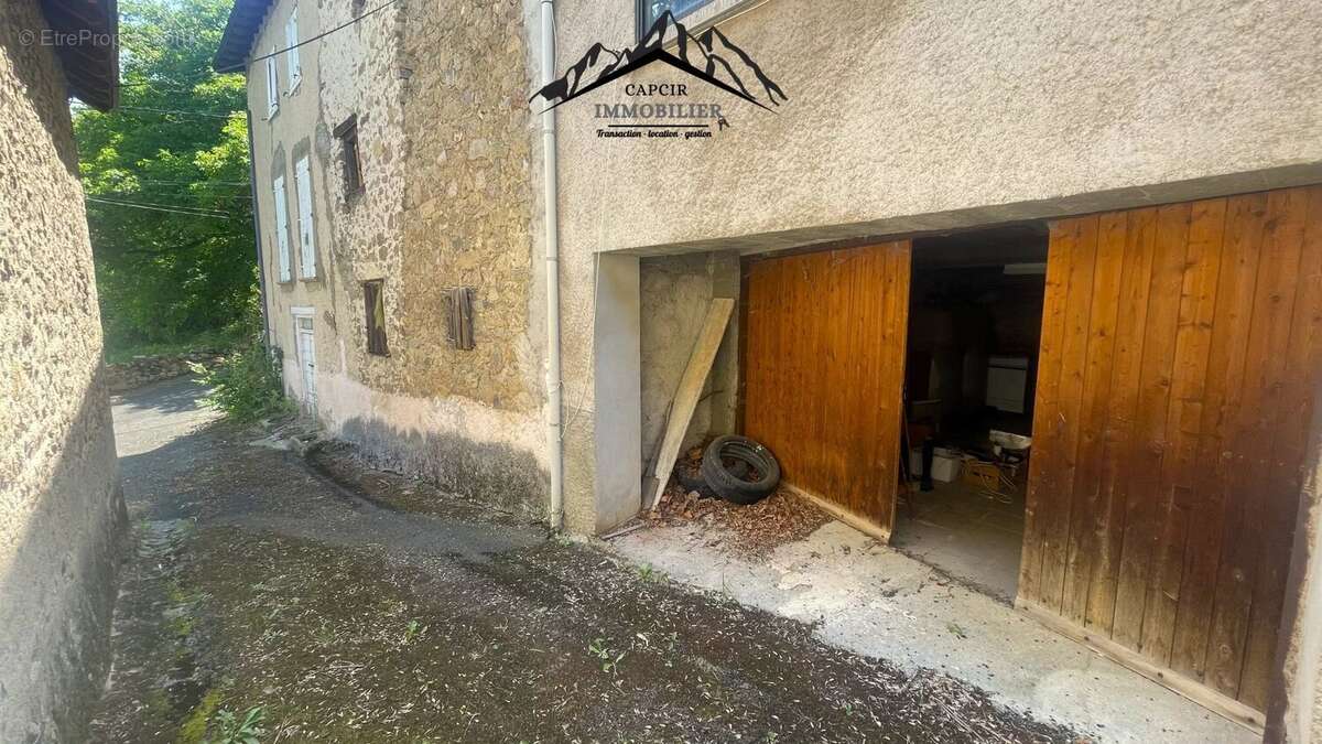 Maison en pierre - CARCANIERES - photo 7
