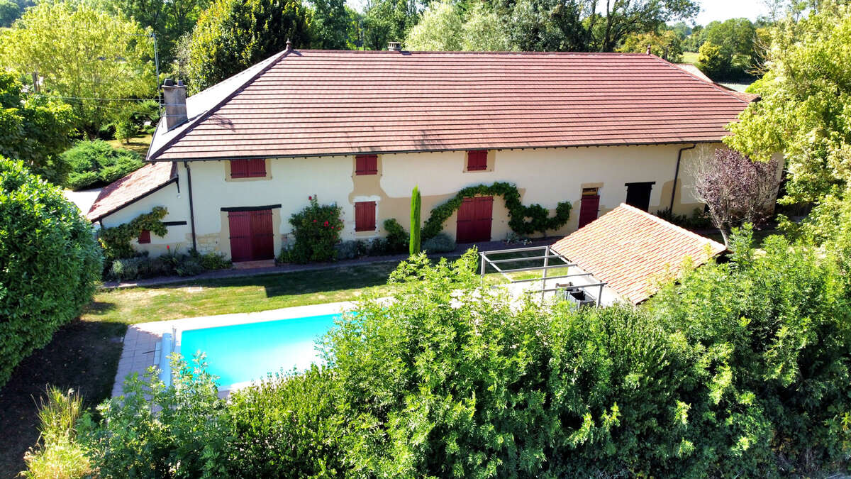 Maison à SAINT-NIZIER-LE-BOUCHOUX