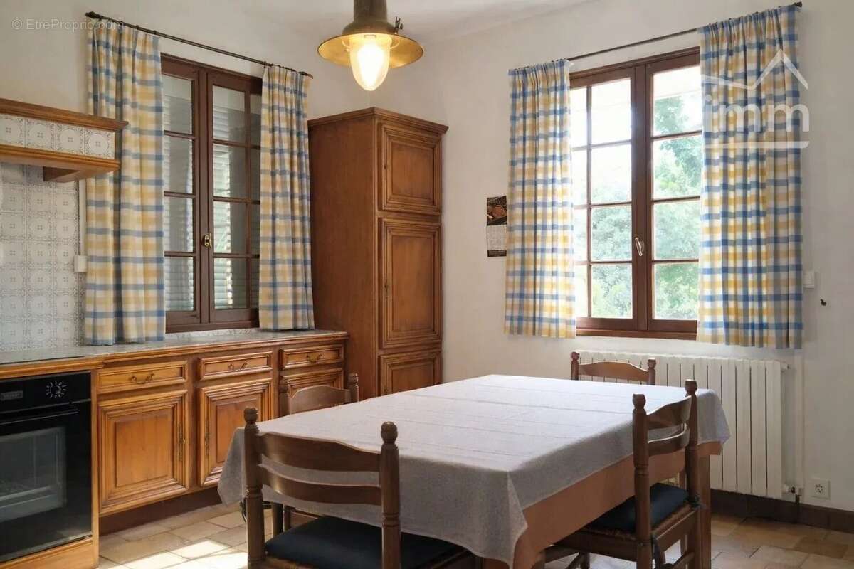Maison 4 chambres à BAINS-SUR-OUST - photo 4