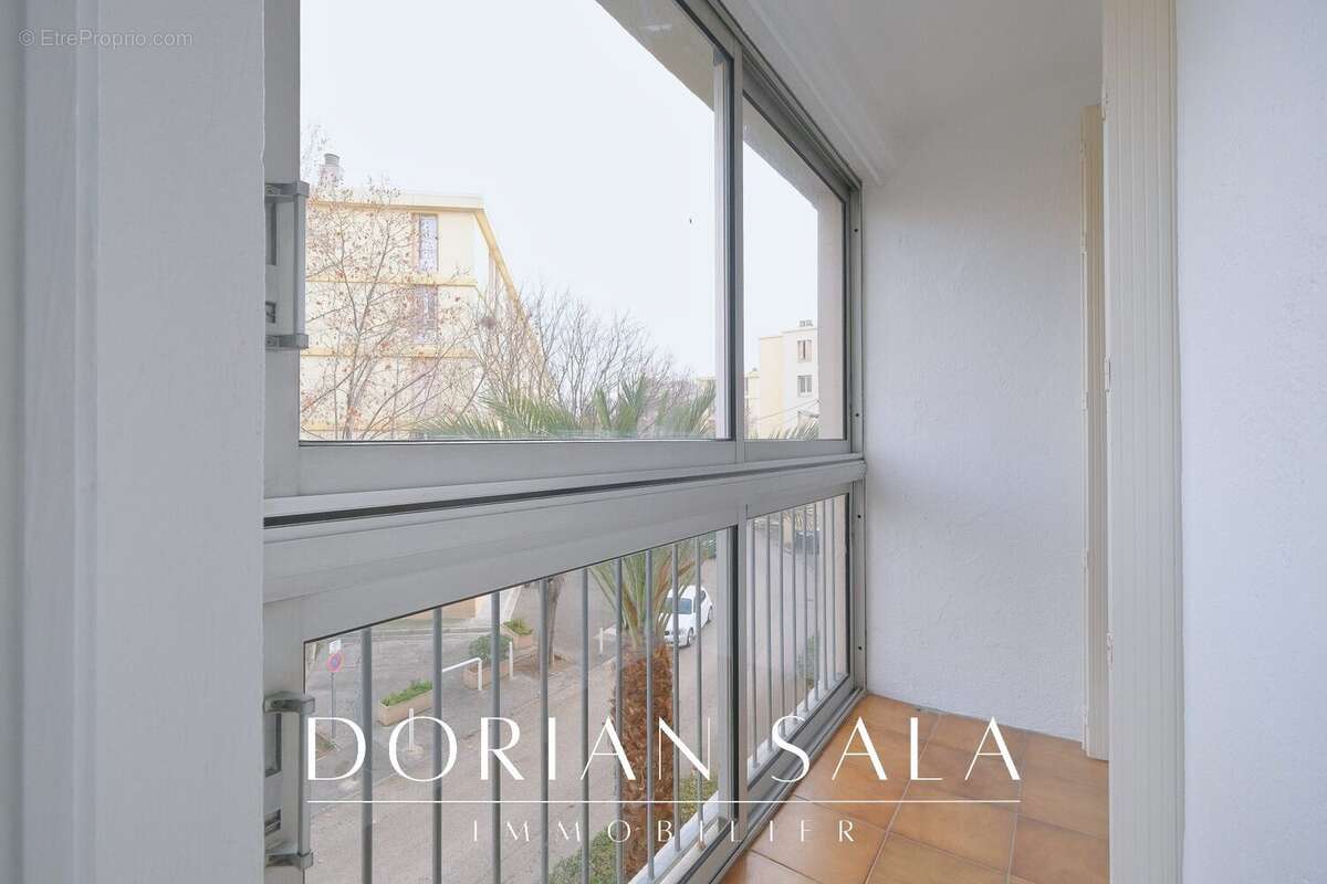 Appartement à MARSEILLE-9E