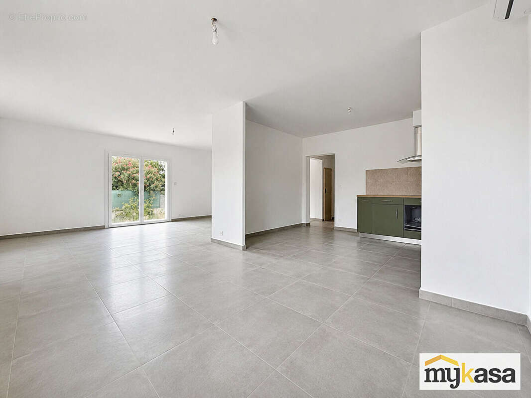 Maison T4 de 113 m² avec jardin et garage ? Secteur Varage - photo 4