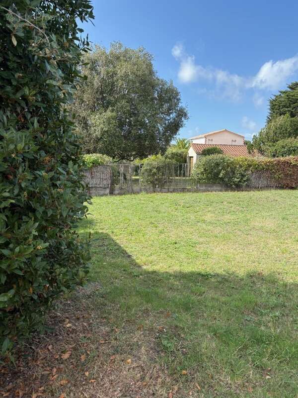 Terrain à PREFAILLES