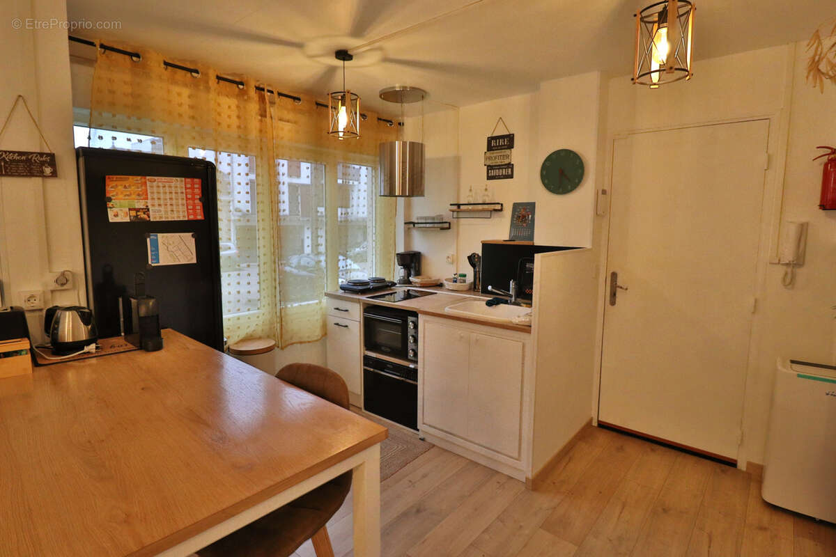 Troyes - secteur paix - appartement t2 avec parking - photo 3