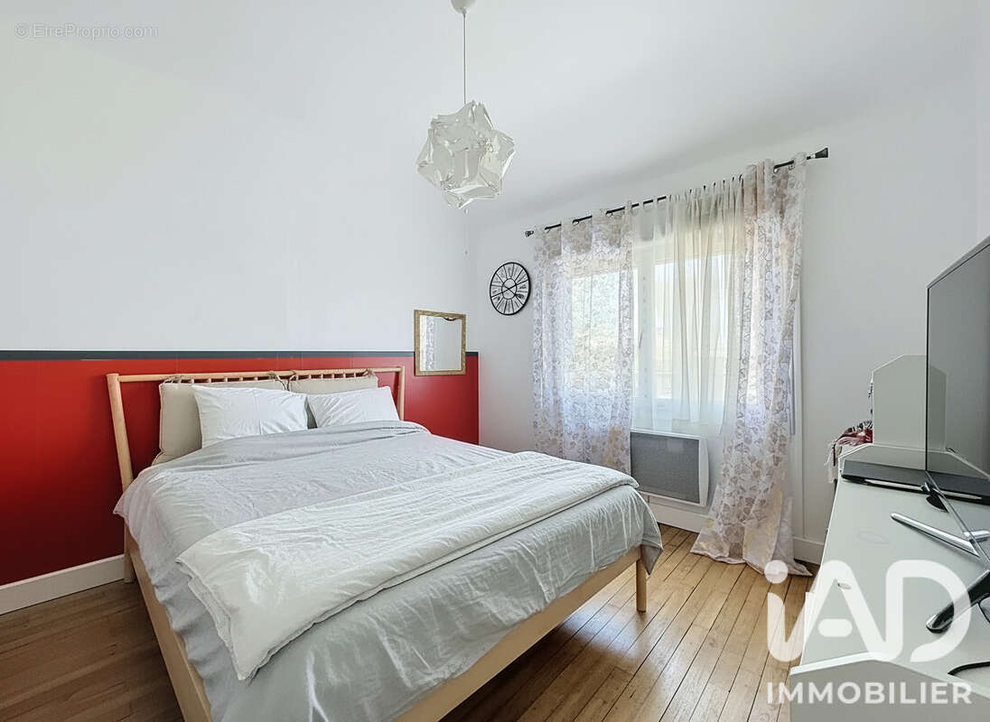 Maison 140 m² à Saint-Nazaire  - photo 8
