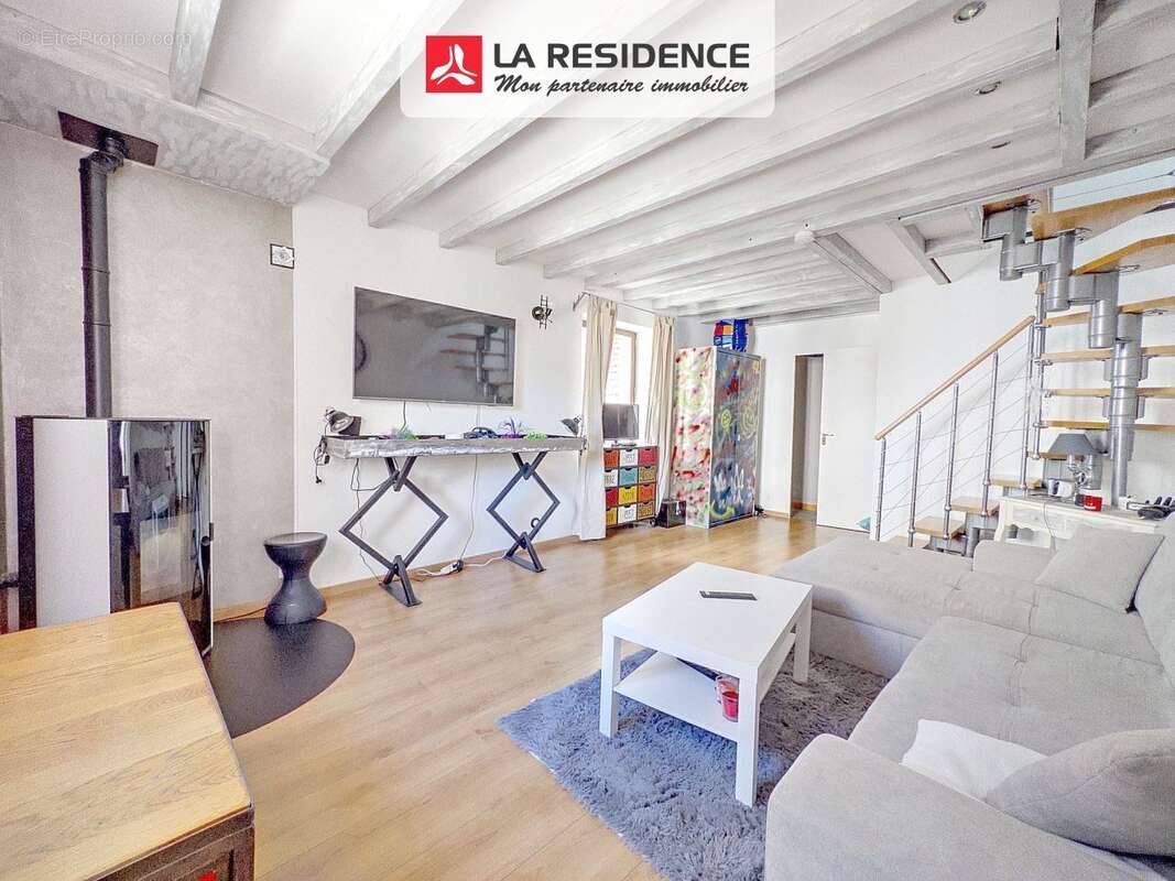 Appartement 66 m² à Aulnay-Sur-Mauldre  - photo 2