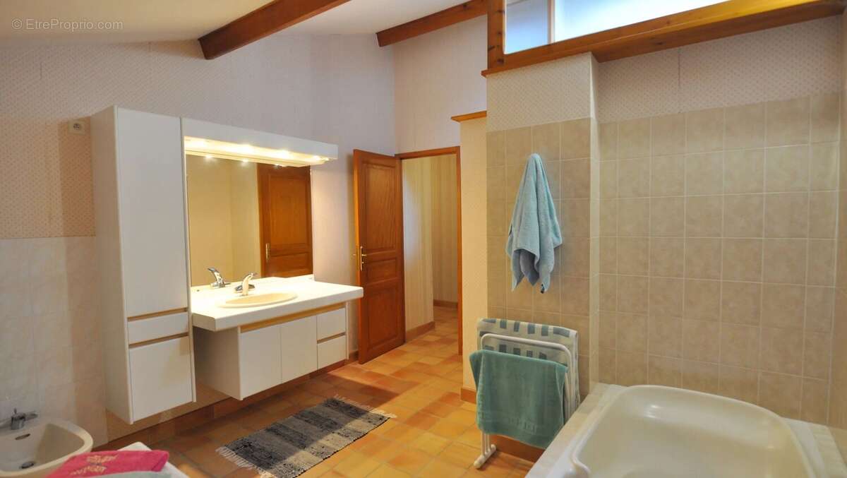 Maison à SAINT-AULAYE