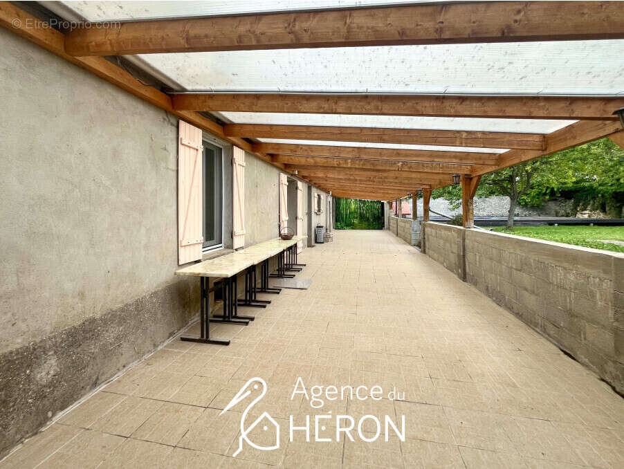 Maison à GUERCHEVILLE