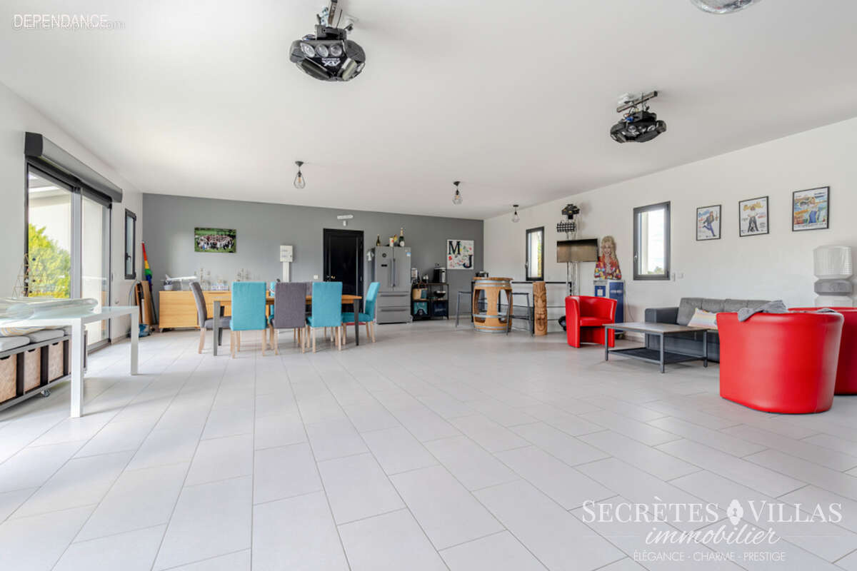 Maison à CARIGNAN-DE-BORDEAUX