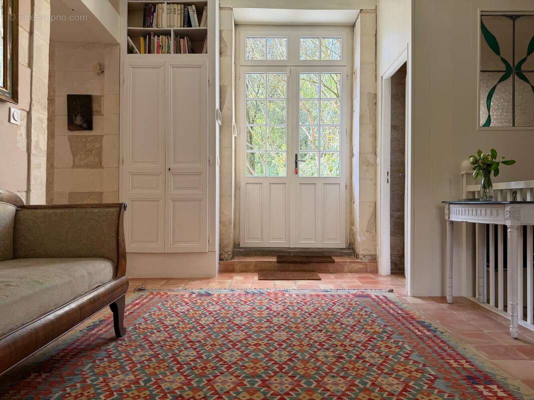 Maison à MONTROY
