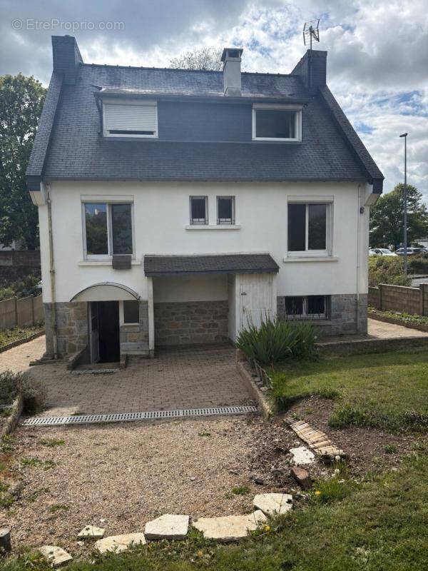 Maison à PABU