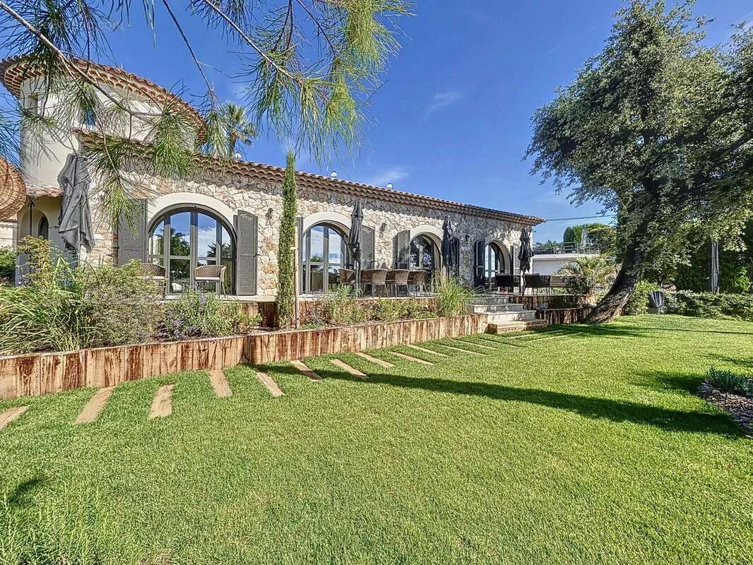 Villa Cap d'Antibes Vue Mer - photo 2