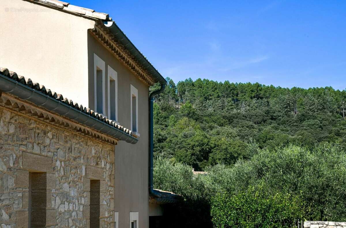 Maison à UZES