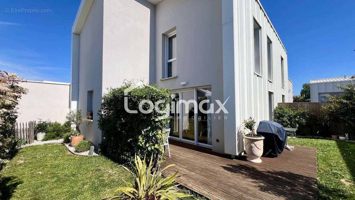 Maison à LA ROCHELLE