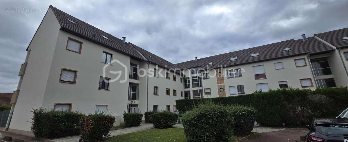 Appartement à PONTAULT-COMBAULT