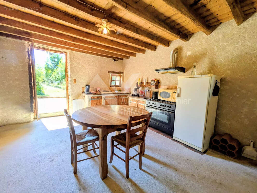 Maison à MONTMIRAL