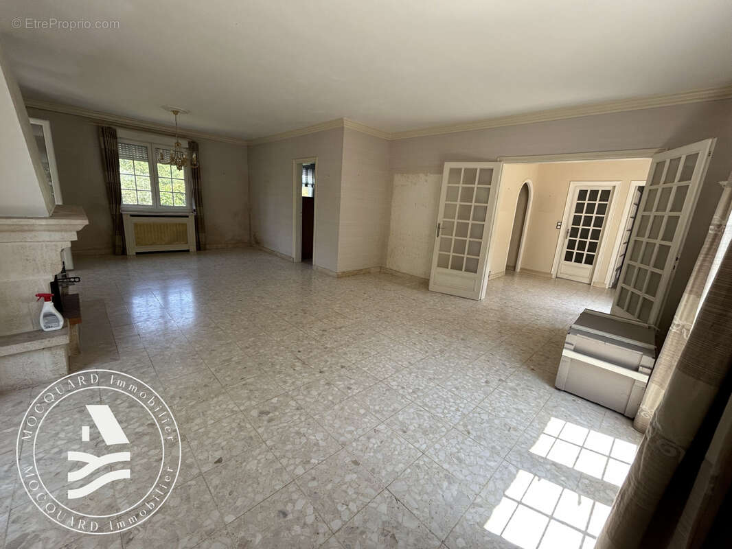 Maison à LOCMARIAQUER