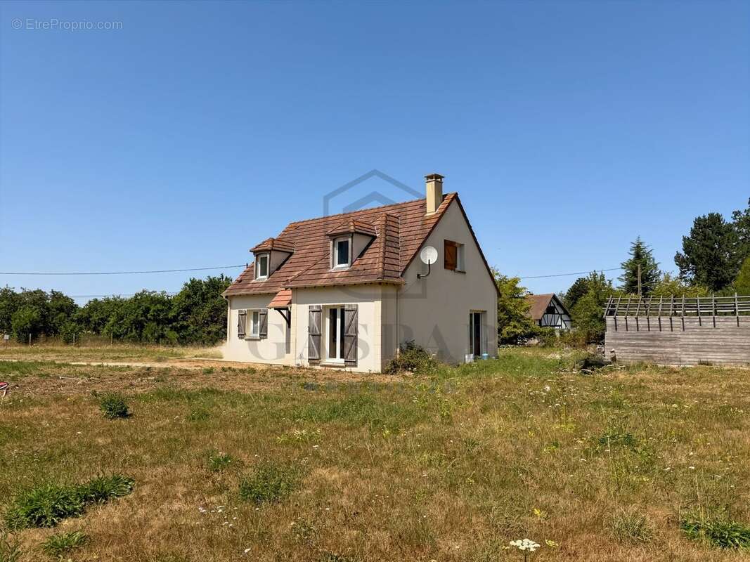 Maison à LES BAUX-DE-BRETEUIL