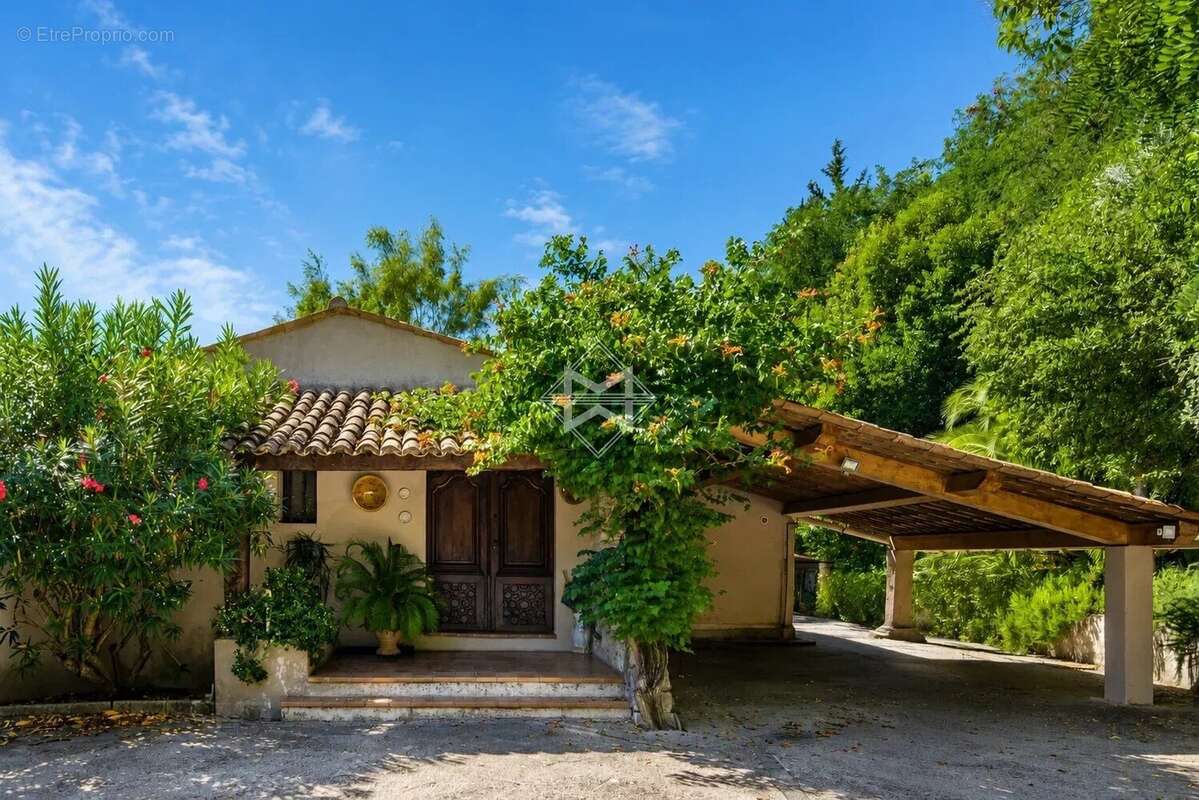 Saint-Paul de Vence - belle provençale avec vue Village - photo 5