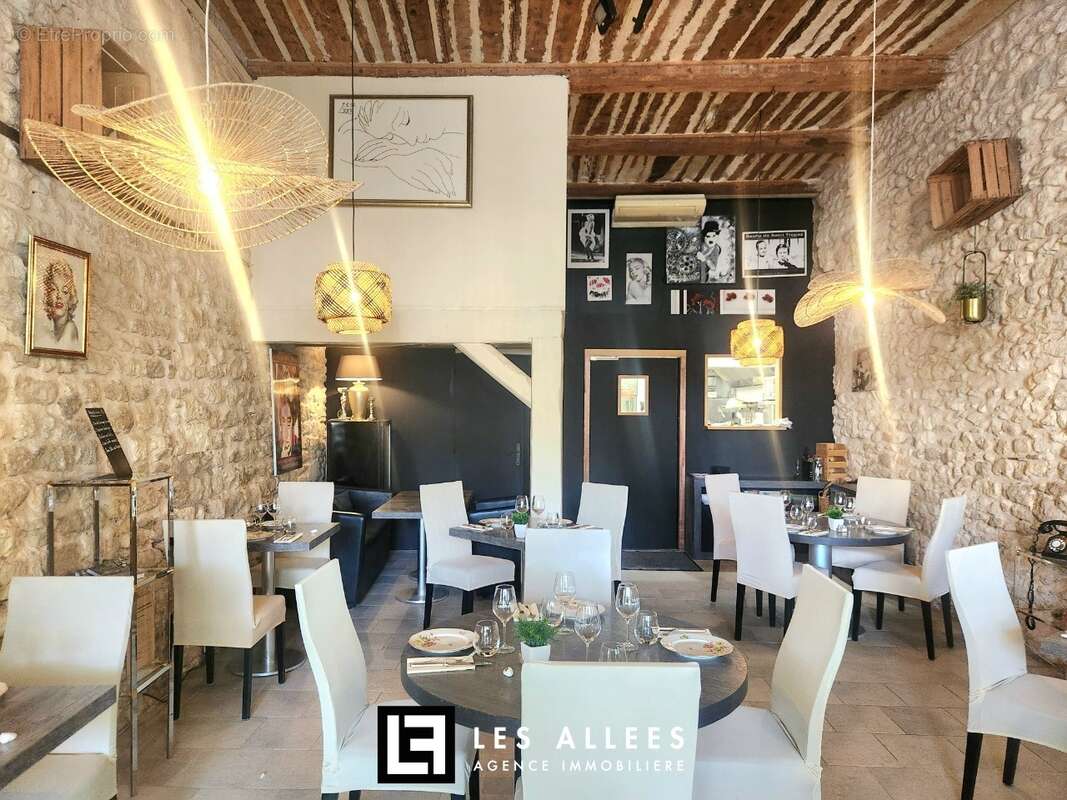 Commerce à SAINT-REMY-DE-PROVENCE