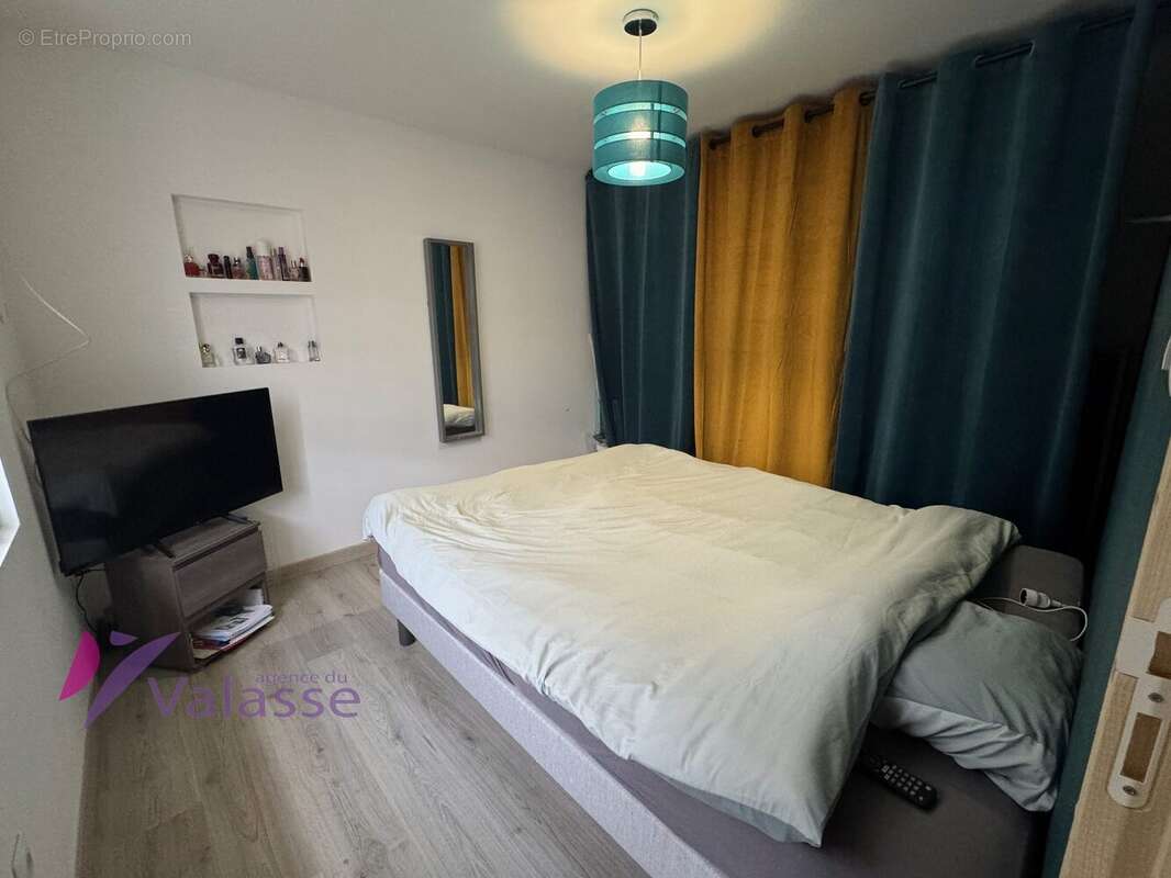 Maison à GRUCHET-LE-VALASSE