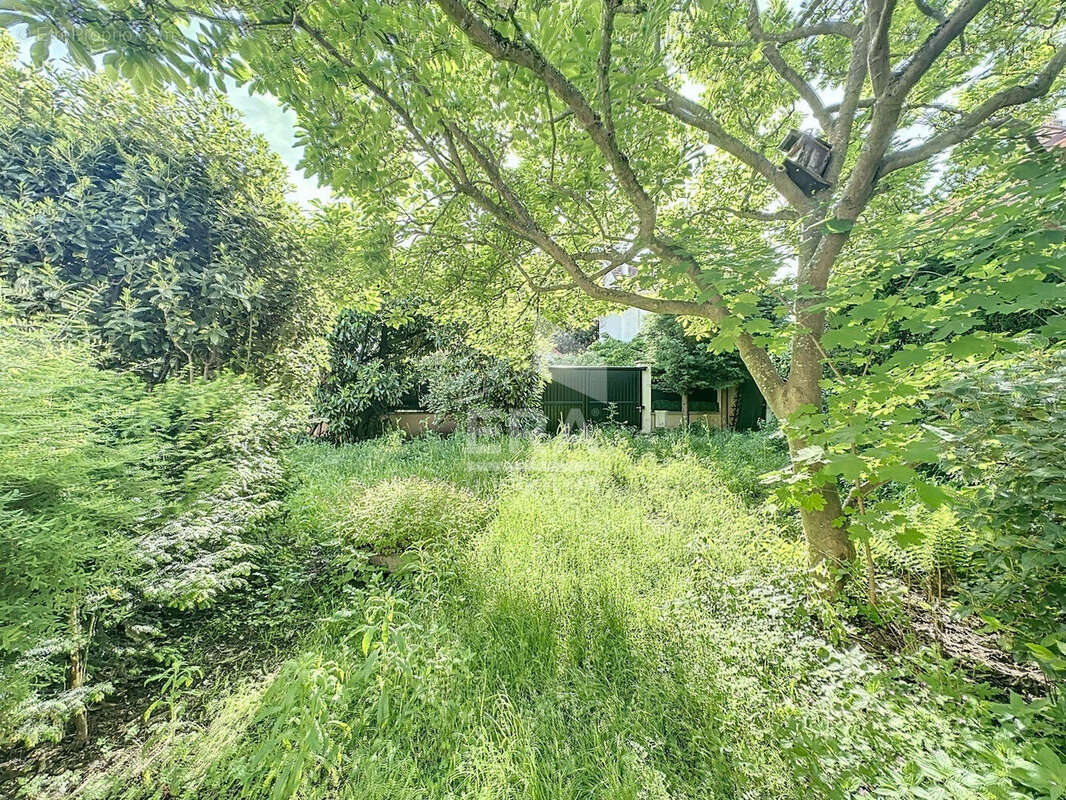 A vendre maison 6 pieces 172 m2 - photo 18