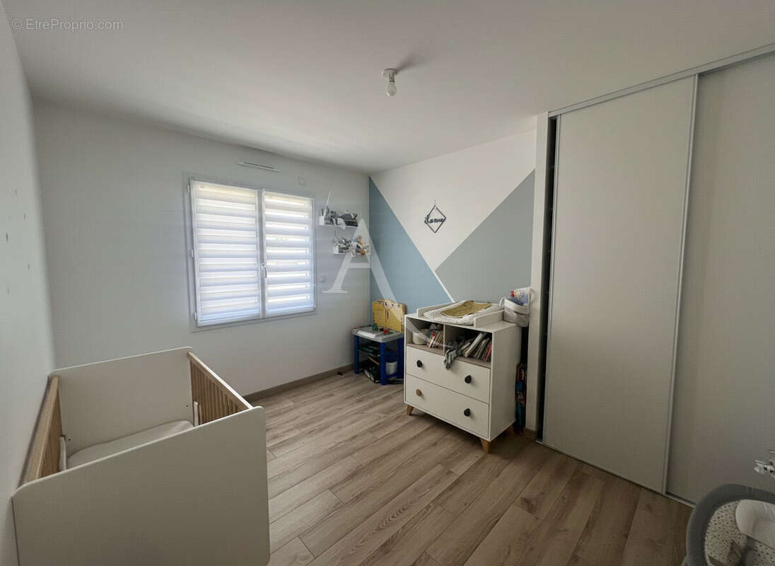 Maison Avrille 5 pièce(s) 96 m2 - photo 6