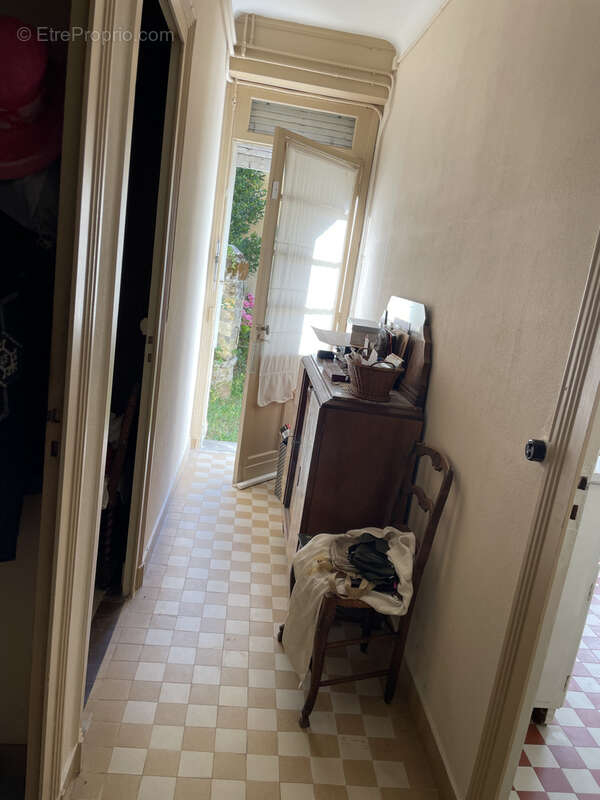 Maison à MOULIETS-ET-VILLEMARTIN