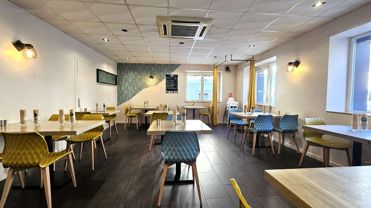 Commerce à LANCRANS