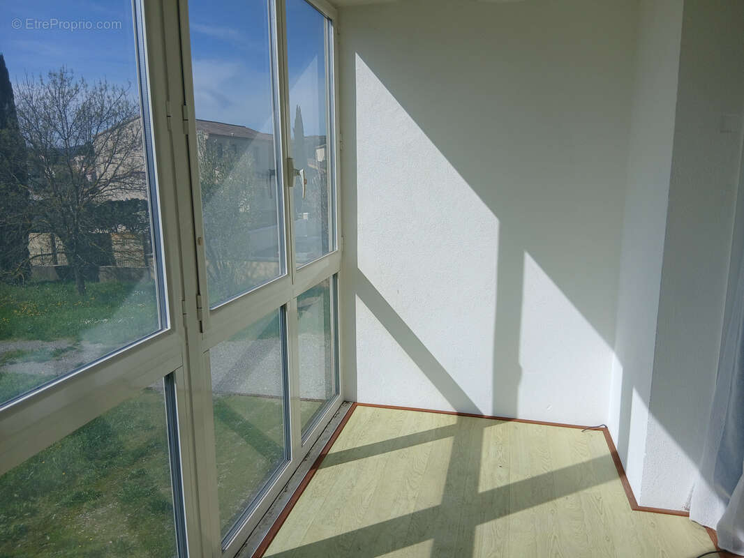 Maison à SAINT-HILAIRE-DE-BRETHMAS