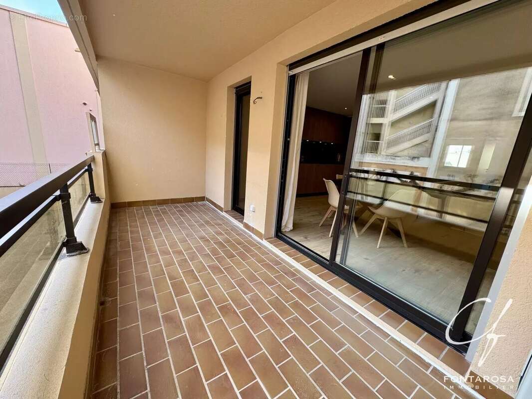 Appartement à SAINT-RAPHAEL