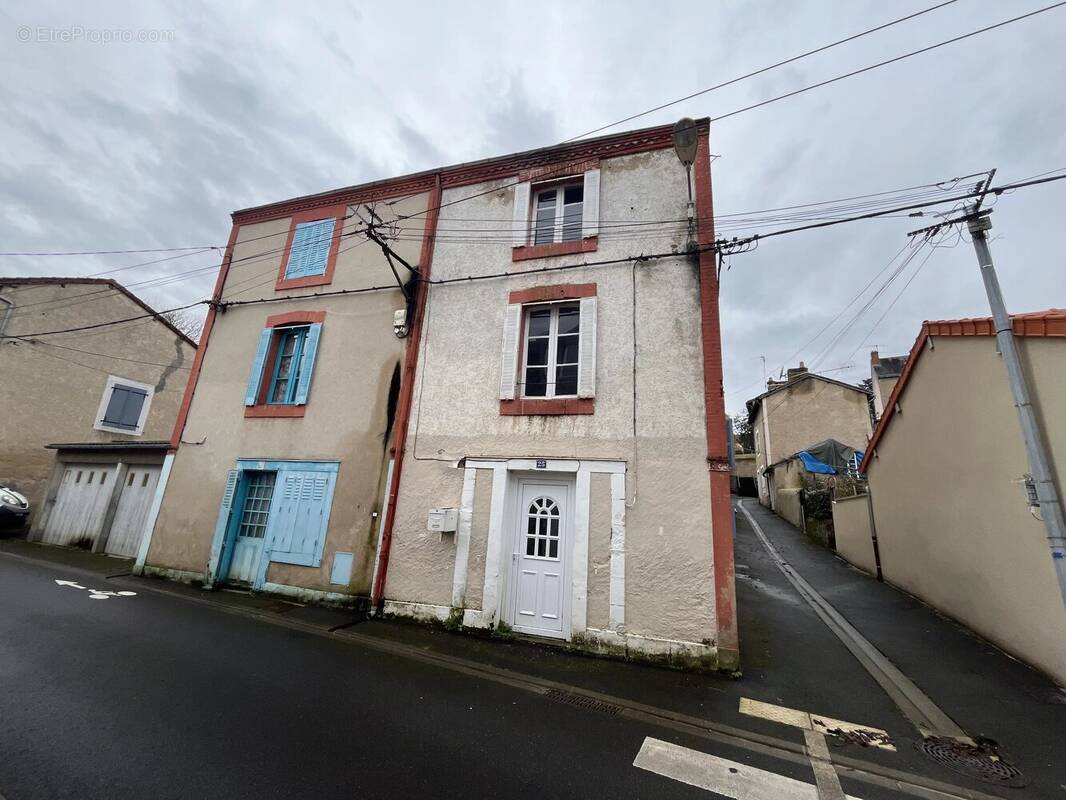 Maison à MONTMORILLON