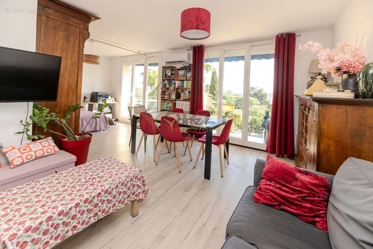 Appartement à NIMES