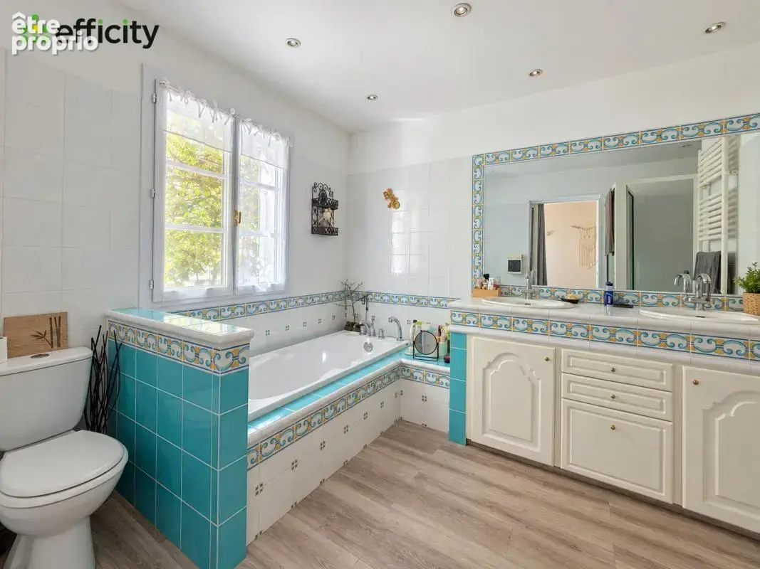 Maison 7 pièces 200 m² à vendre à Le Brusquet (04420) - photo 8