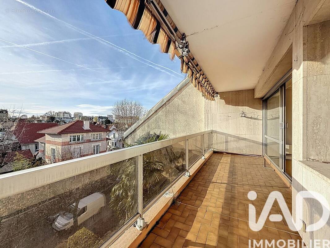 Photo 1 - Appartement à ENGHIEN-LES-BAINS