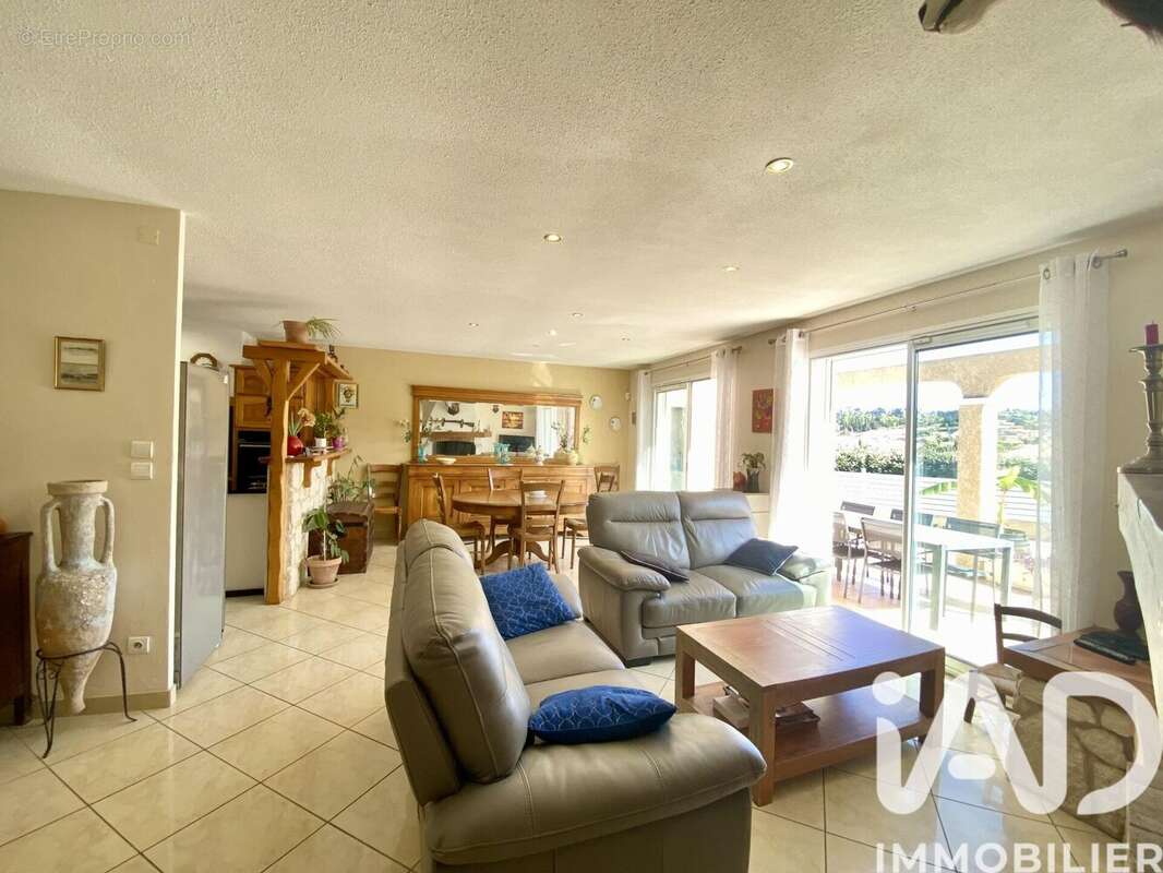 Photo 6 - Maison à ROQUEFORT-DES-CORBIERES