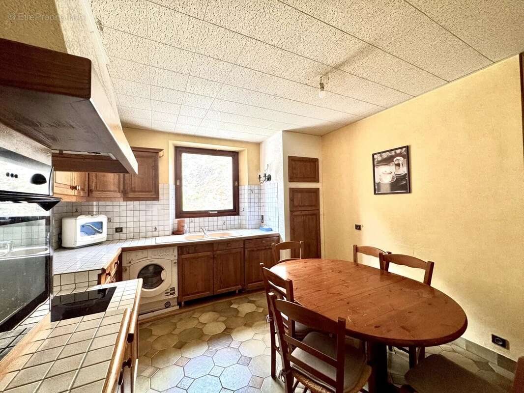 Appartement T3 FOURNEAUX - photo 6