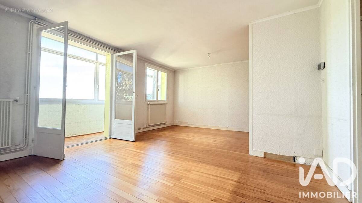 Photo 1 - Appartement à SAINT-ETIENNE