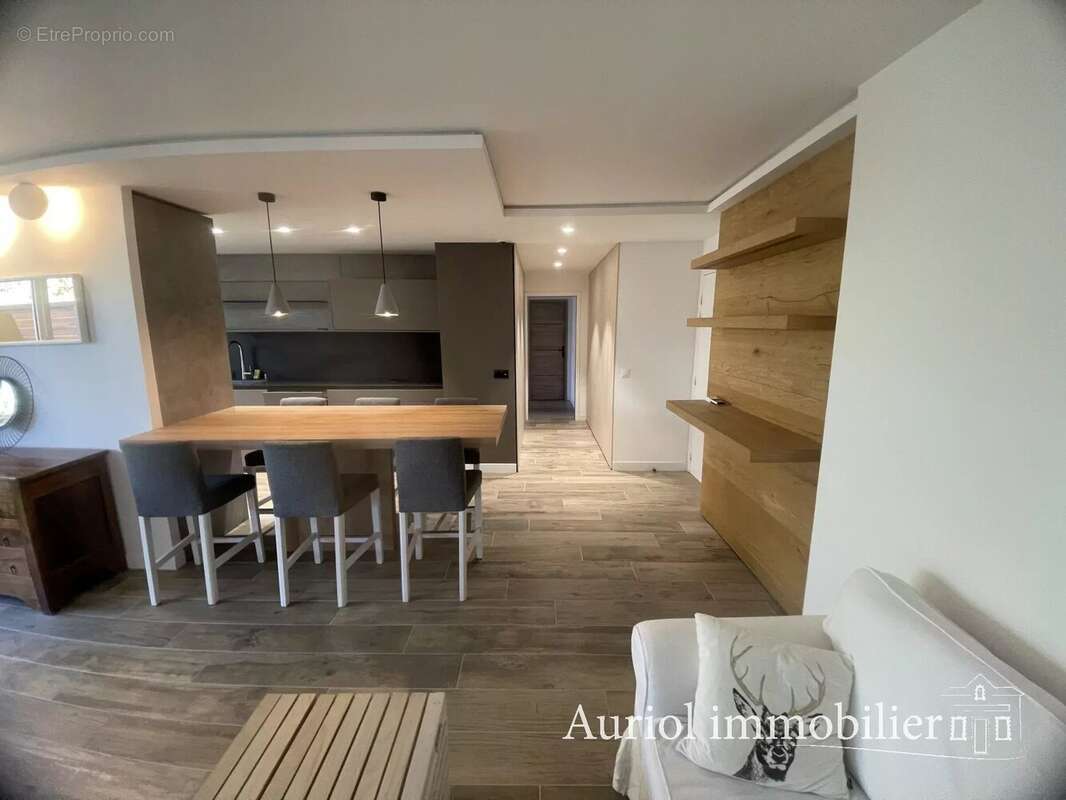 Appartement à MARSEILLE-9E