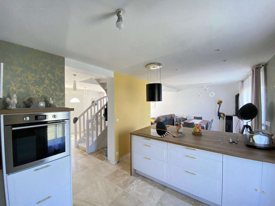 Maison à ARNOUVILLE-LES-MANTES