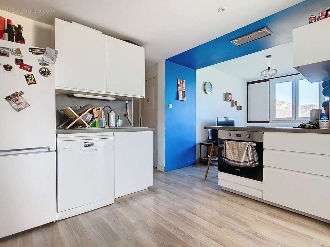 Appartement à FONTAINE