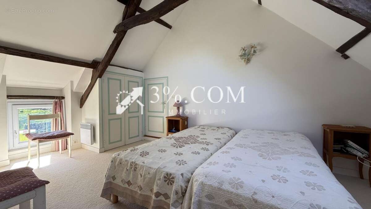 Maison à PLOUGOUMELEN