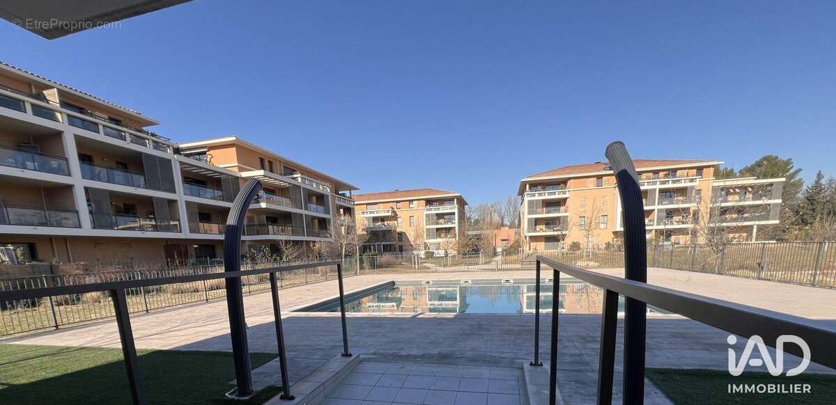 Photo 2 - Appartement à ARLES