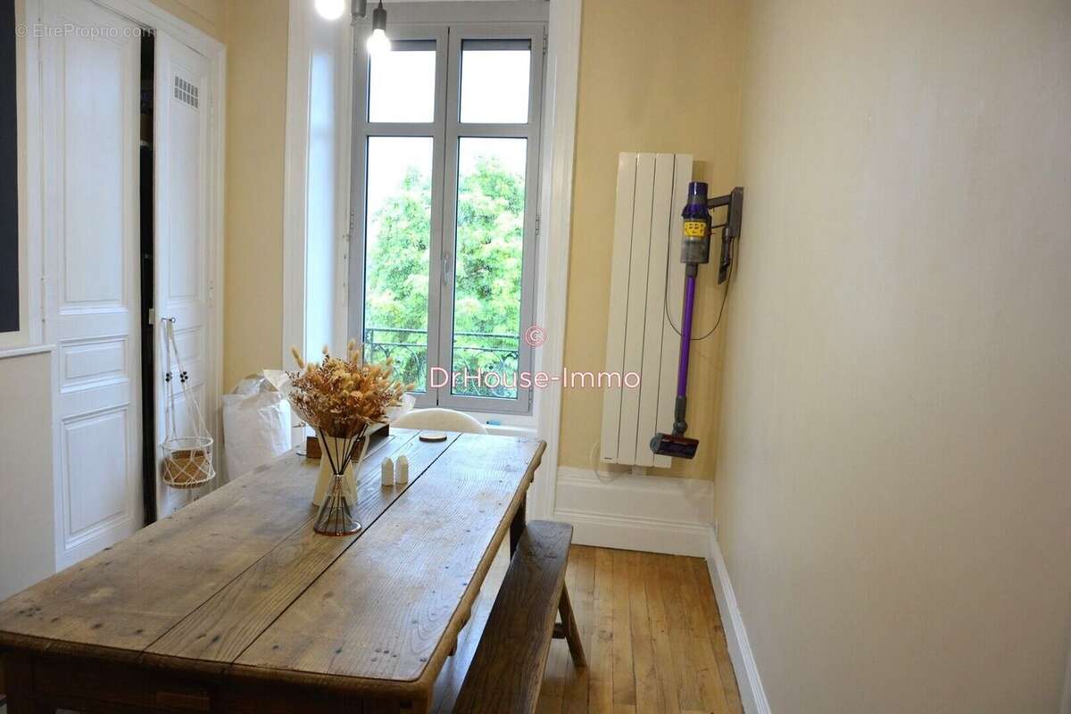 Appartement 143 m² à Limoges  - photo 8